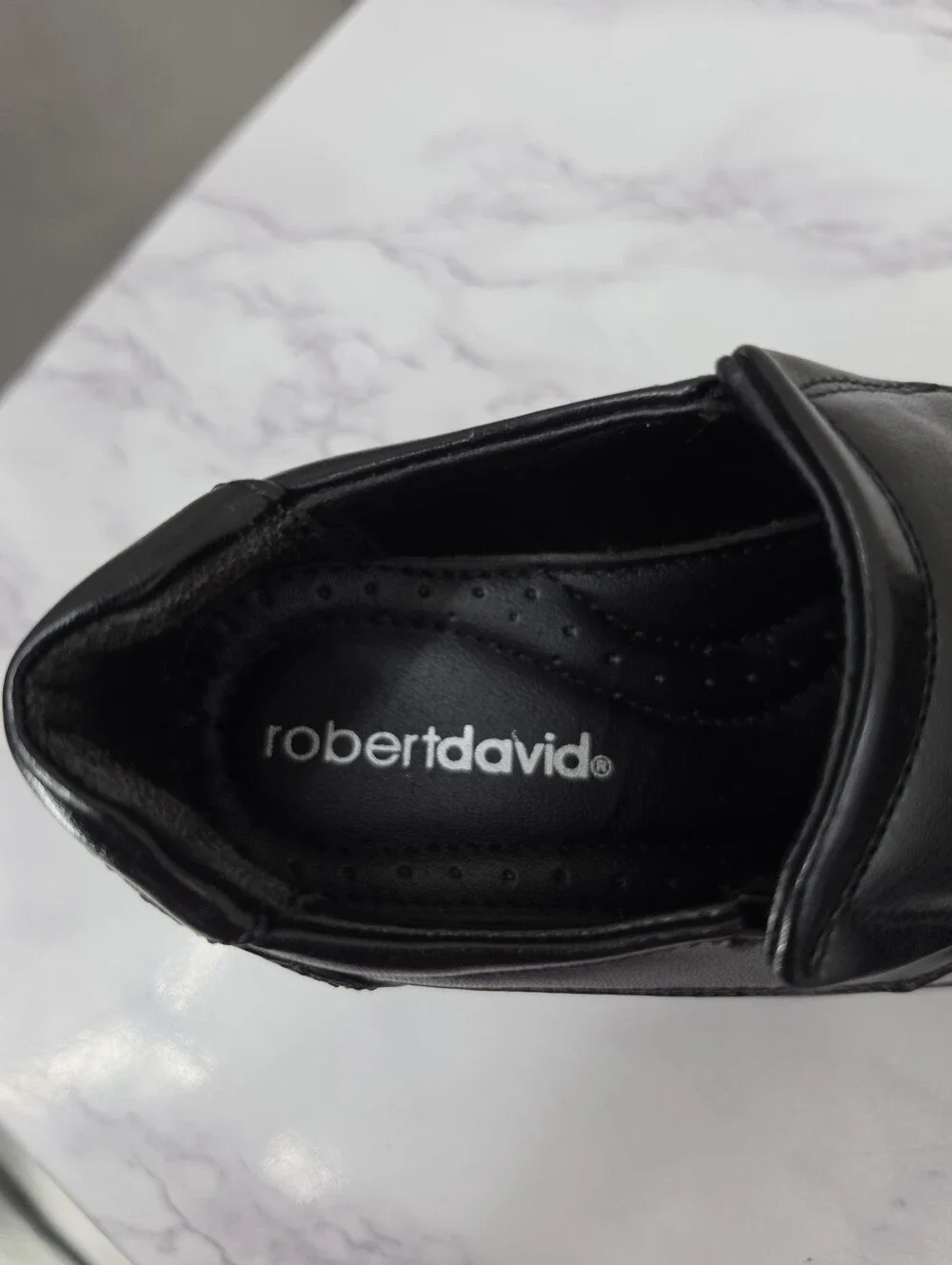 Robert David Black Faux Leather Slip-On Dress Shoes Boys Toddler Size 11 Wide